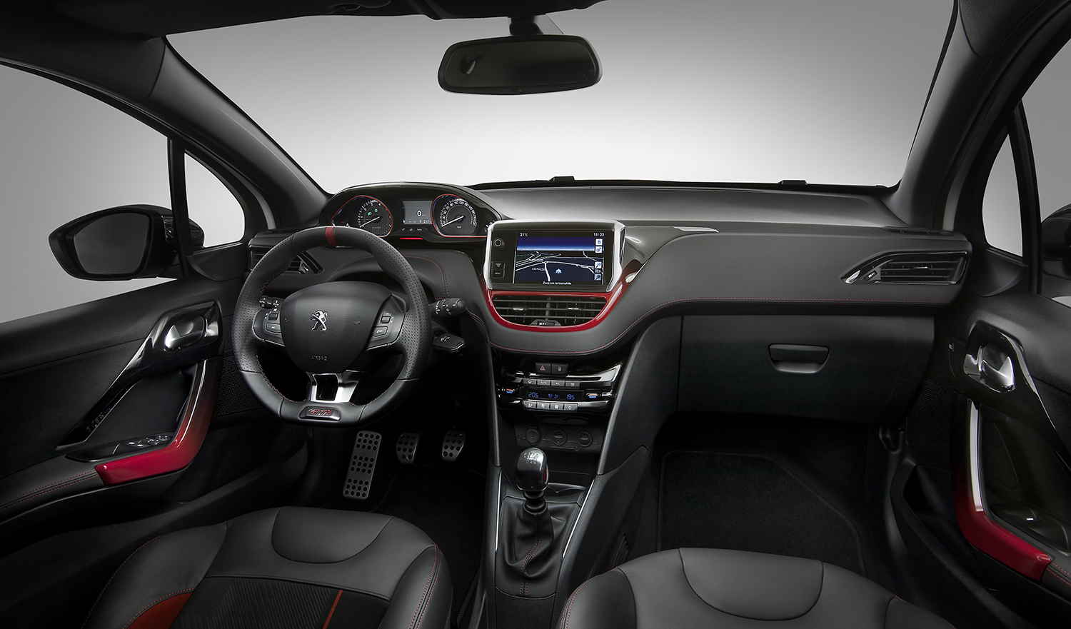 Peugeot 208 GTi 2013 interior