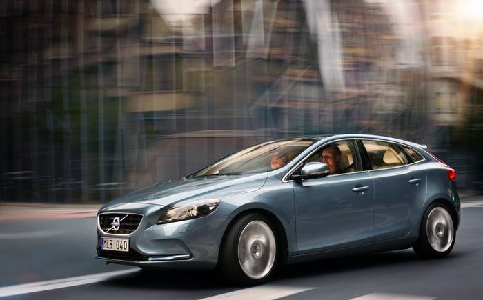 to uger tetraeder Perle The Clarkson review: Volvo V40 D4 SE Nav (2012)