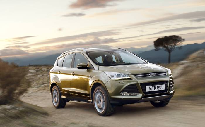 Ford Kuga Photos and Specs. Photo: Kuga Ford tuning and 23 perfect