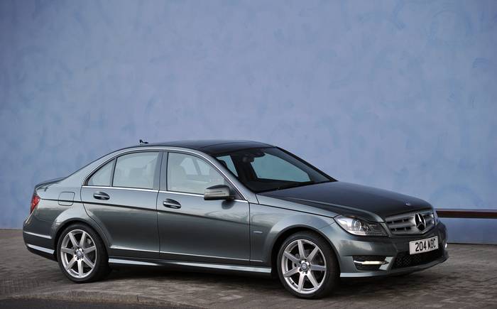 Mercedes-Benz C-klasse (W204) technical specifications and fuel consumption  —