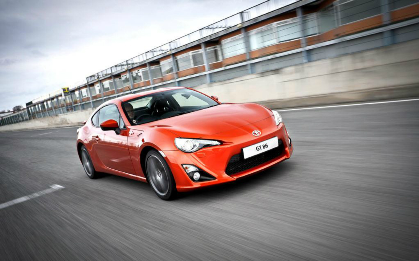 2012 Toyota GT86 review