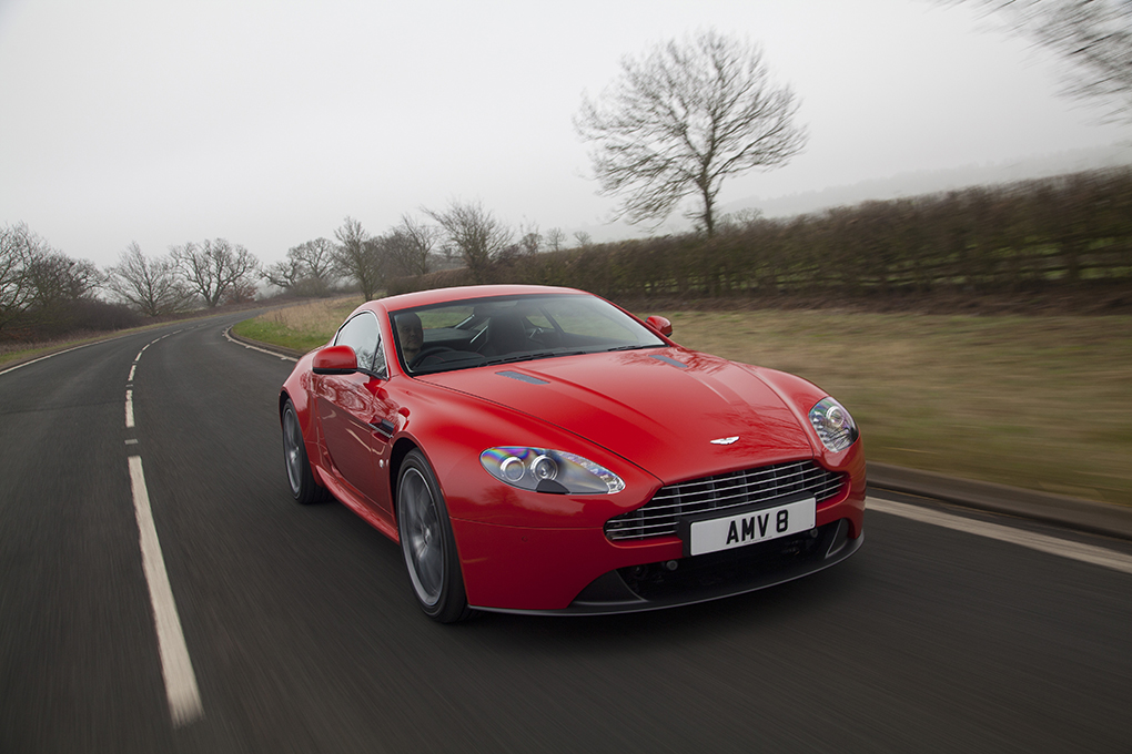 Aston Martin V8 Vantage 2014 front