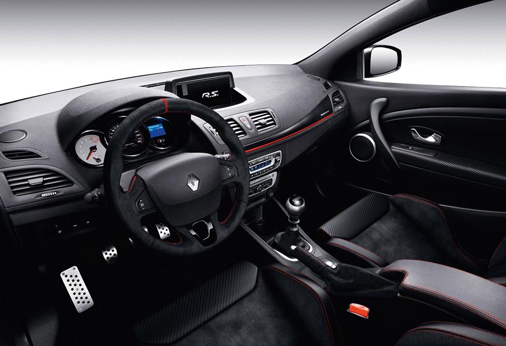 Renaultsport cabin cropped resized