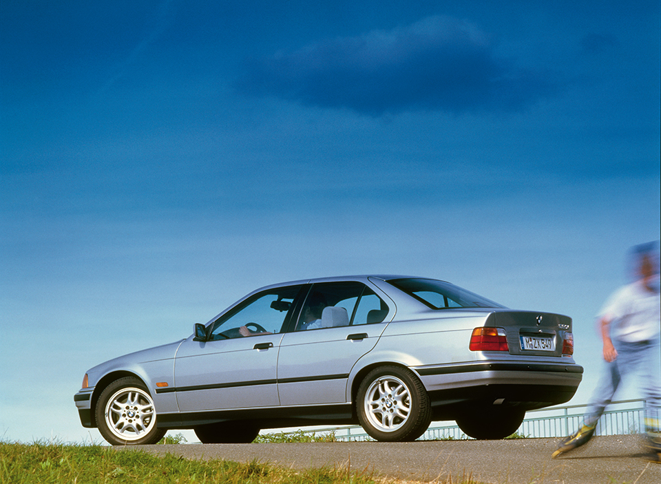 BMW 3-series E36 rear