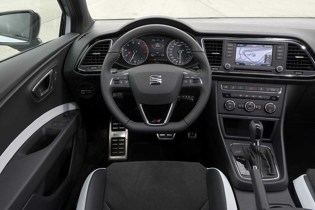 Seat Leon Cupra 2014 interior