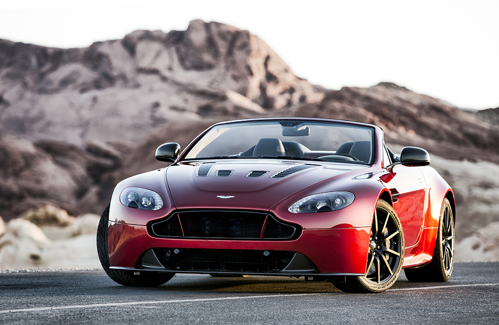 Aston Martin V12 Vantage S Raodster 2015 static