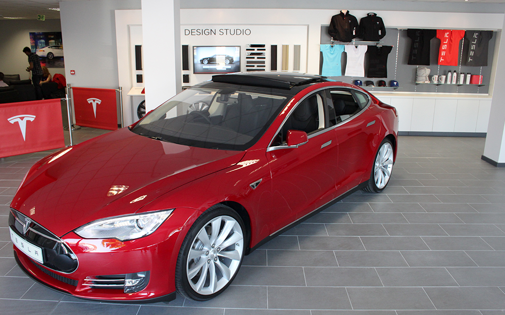 Tesla store West Drayton