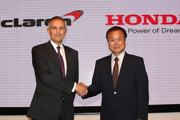 Martin Whitmarsh, CEO of McLaren Group Limited with Honda President & CEO Takanobu Ito