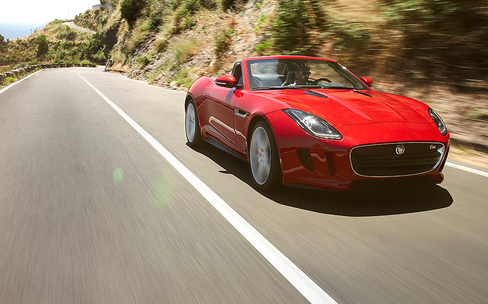 Superboomers: Jaguar F-type