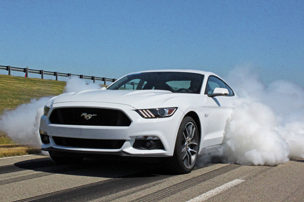 2015 Ford Mustang V8 line lock burnout