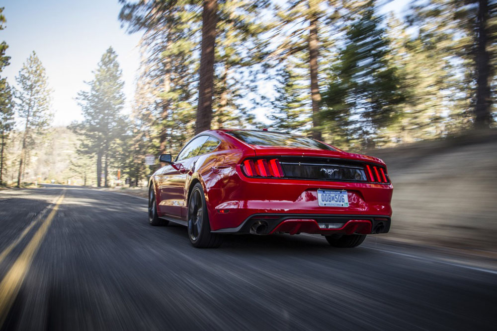 2015 ford mustang review