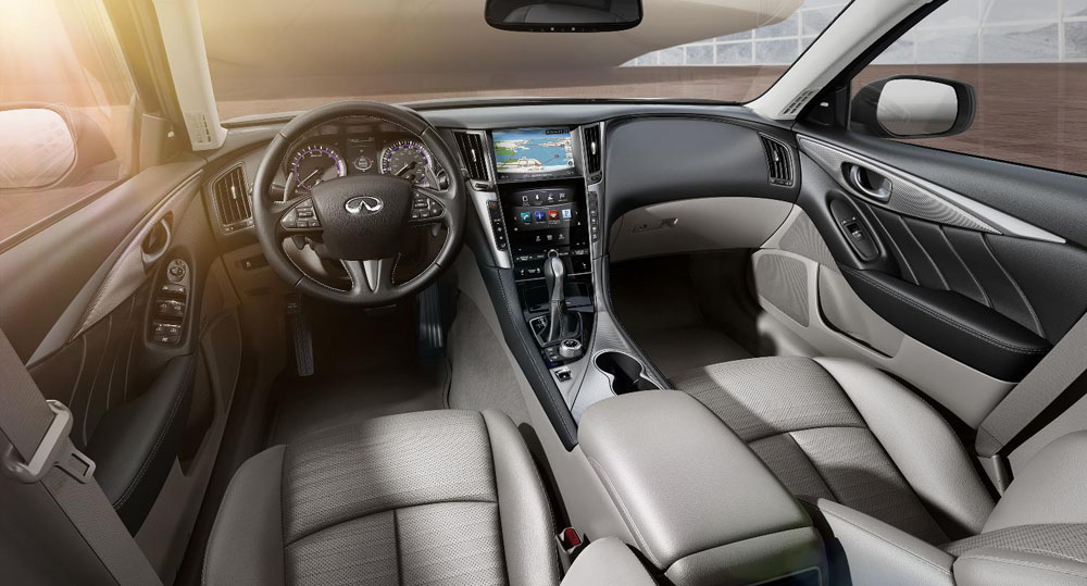 2014 Infiniti Q50 interior