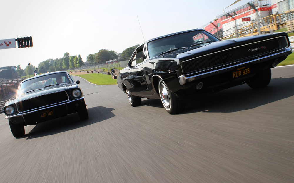 Faster than Bullitt: 1968 Ford Mustang vs 1968 Dodge Charger