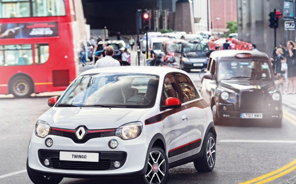 Renault Twingo Review 2024, Drive, Specs & Pricing