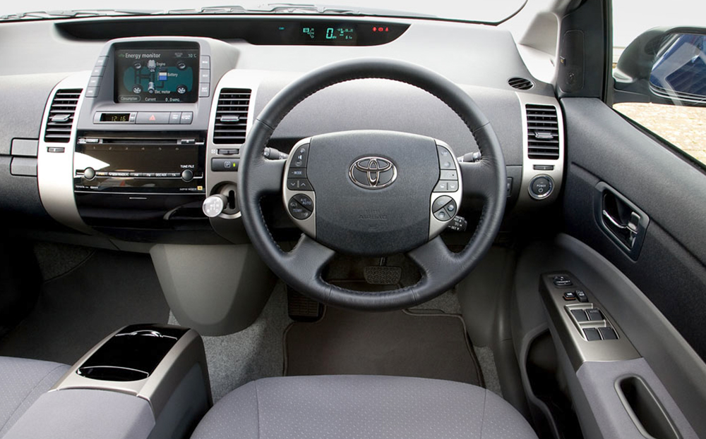 Toyota Prius buying guide: Mk2, 2003-2009, interior