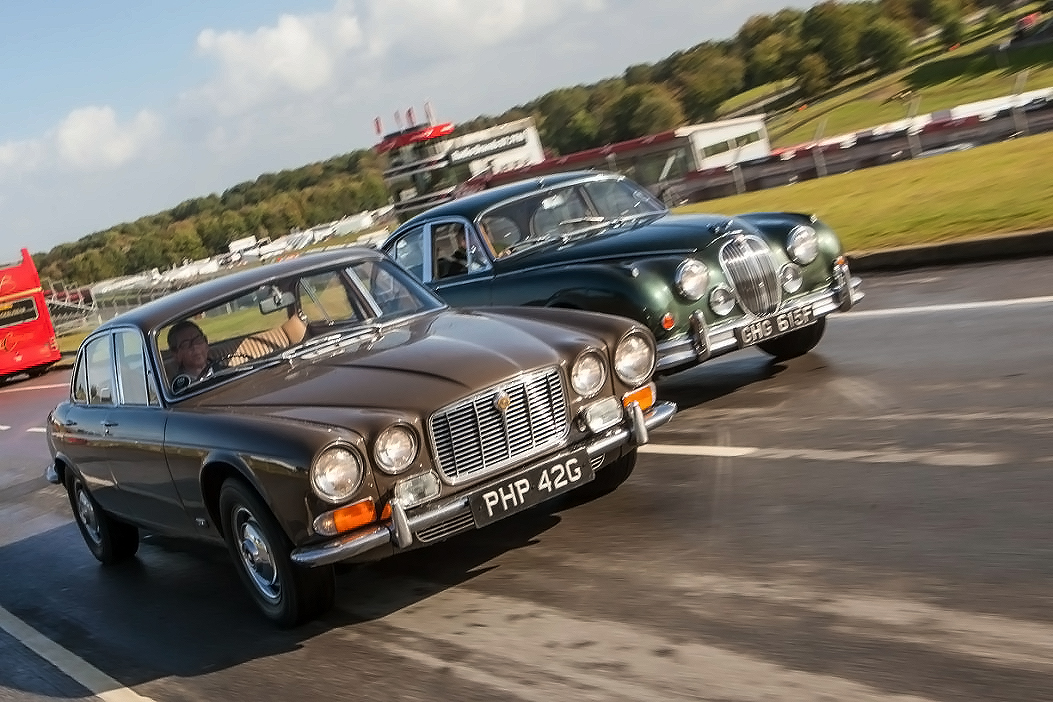 Mk2 Jaguar vs XJ6