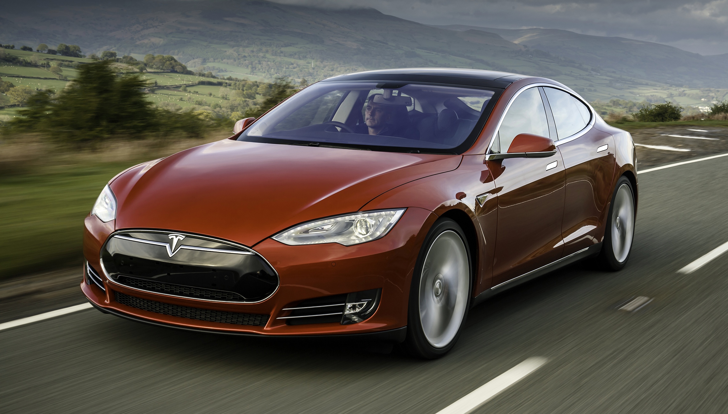 Tesla Model S 2014