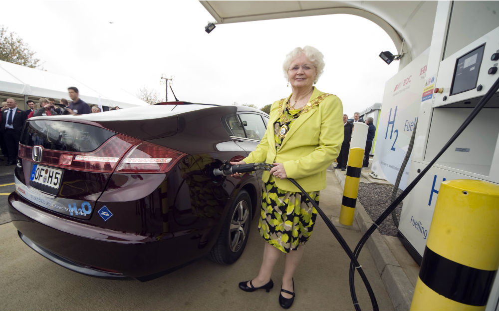 Honda and BOC open solar-powered hydrogen fuel cell production and refuelling station at Honda UK Manufacturing, Swindon