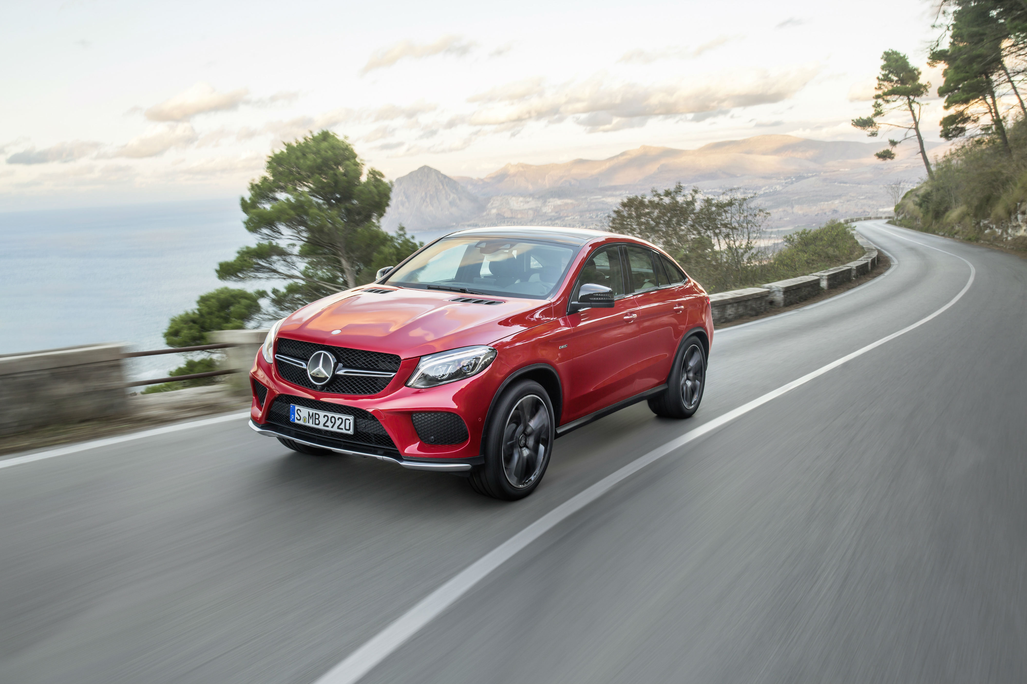 Mercedes GLE Coupe front view