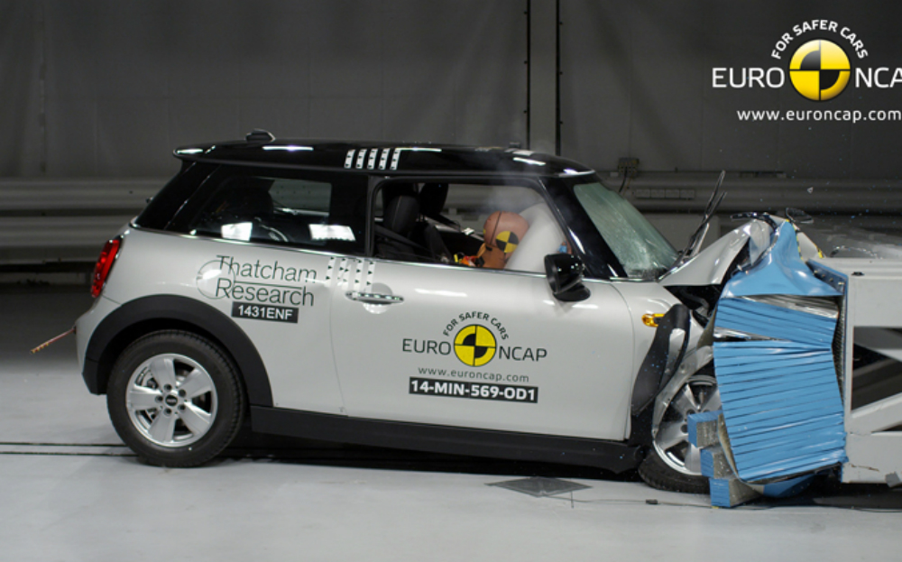 Mini Cooper hatchback crash test