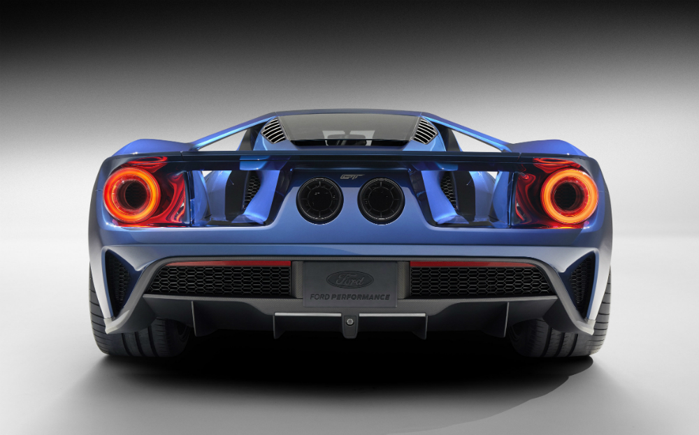 Ford GT 2016 rear view