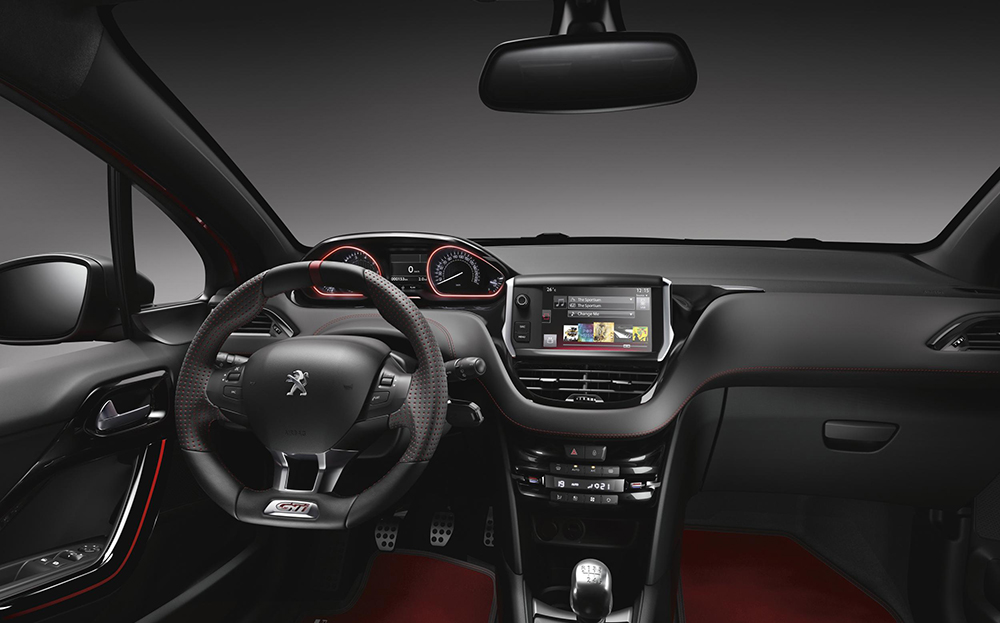 Peugeot 208 GTi 30th interior