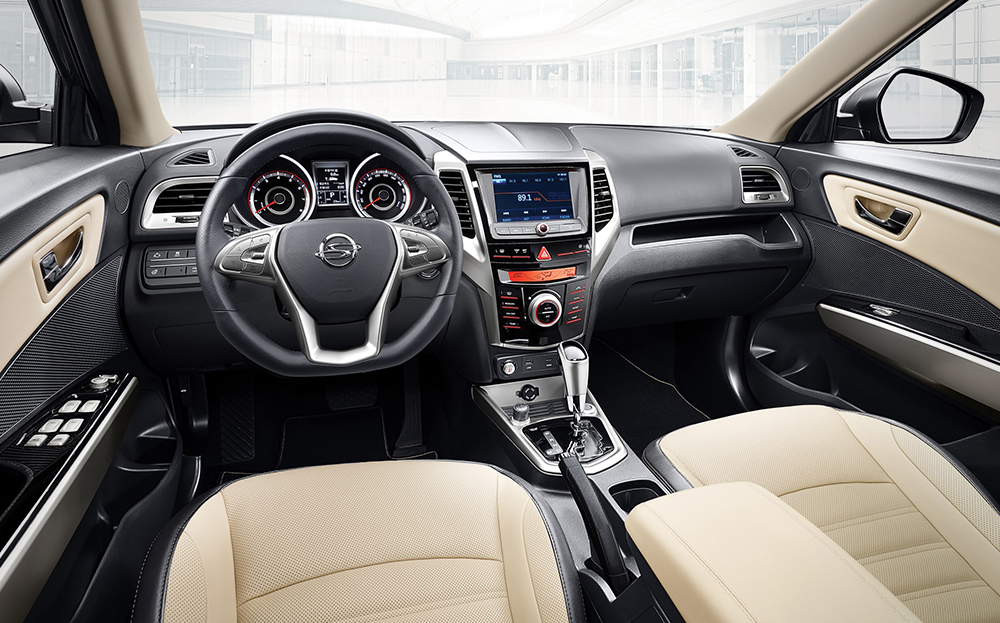 Ssangyong Tivoli interior