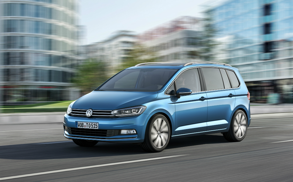 2015 Volkswagen Touran people carrier revealed