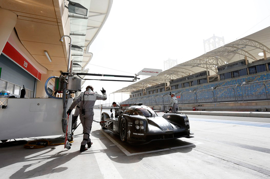 2015 Porsche 919 LMP1 hybrid Le Mans racing car