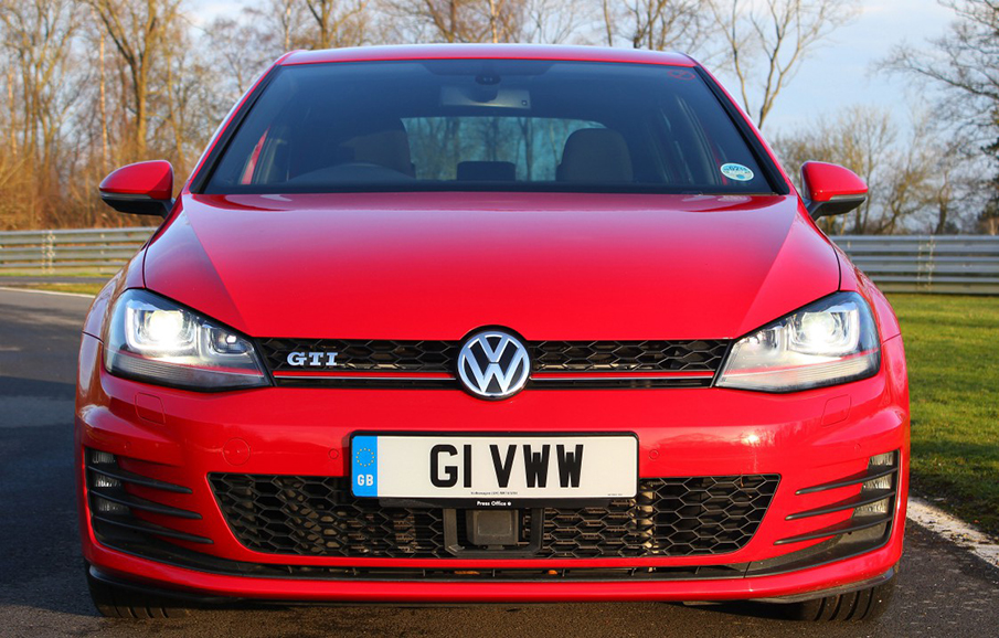 The battle of the hot hatchs: VW Golf GTI