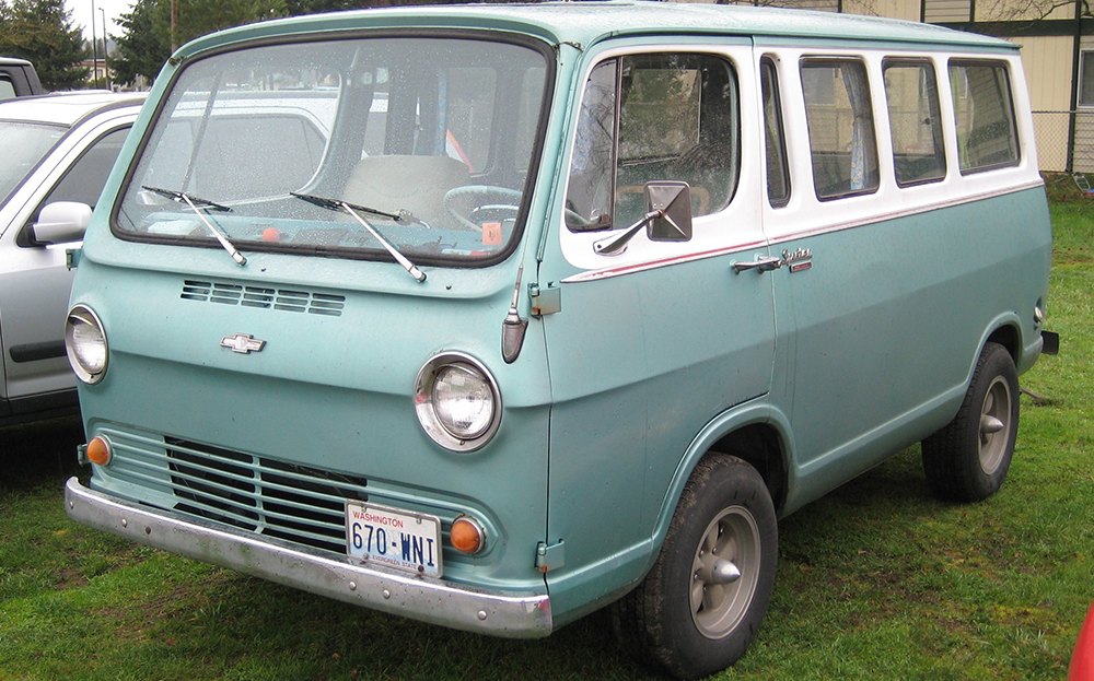 5 cars for the new female Ghostbusters movie: Chevy Sportvan