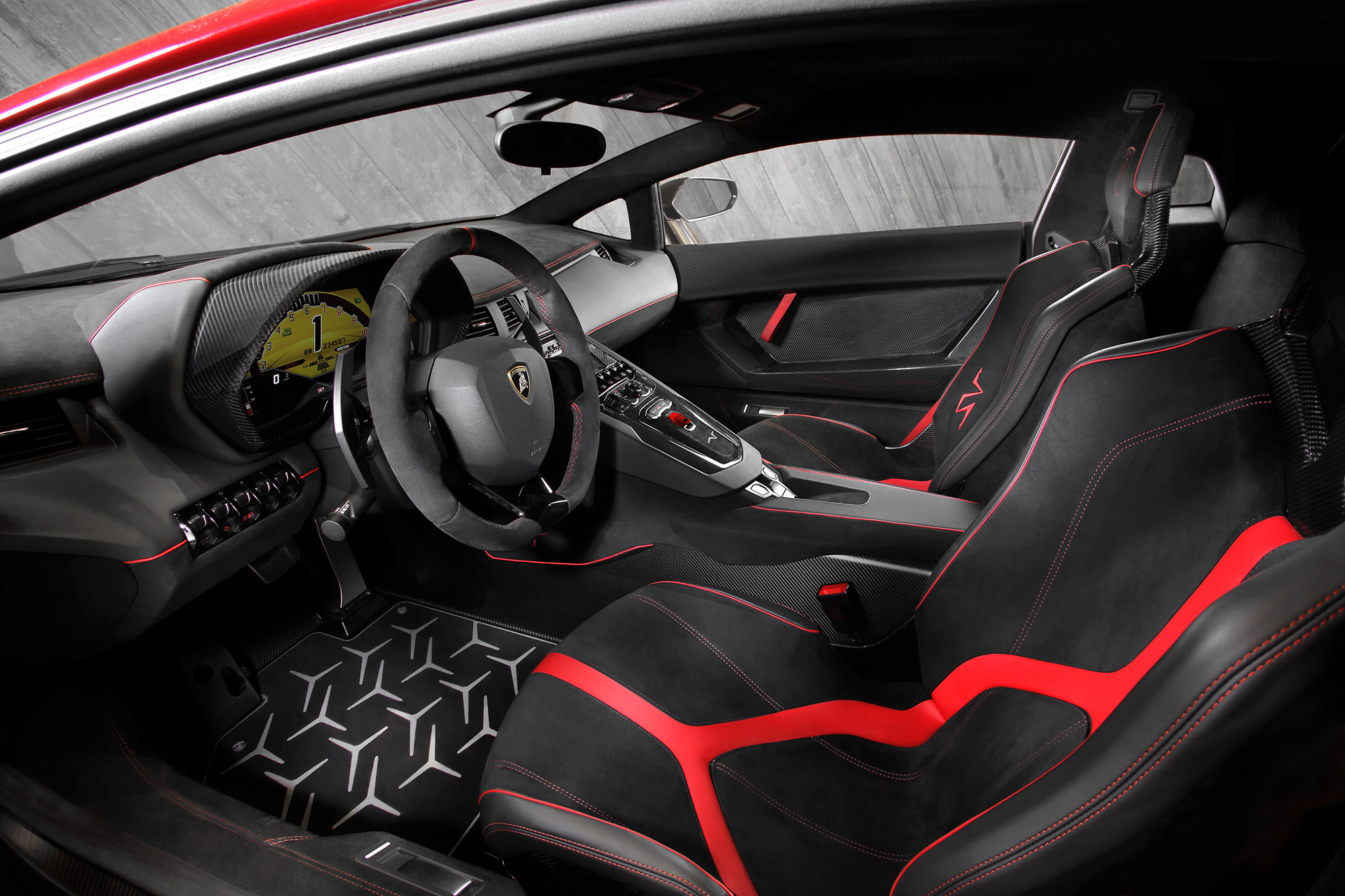 Lamborghini Aventador 750-4 SuperVeloce interior, launched at the 2015 Geneva Motor Show 