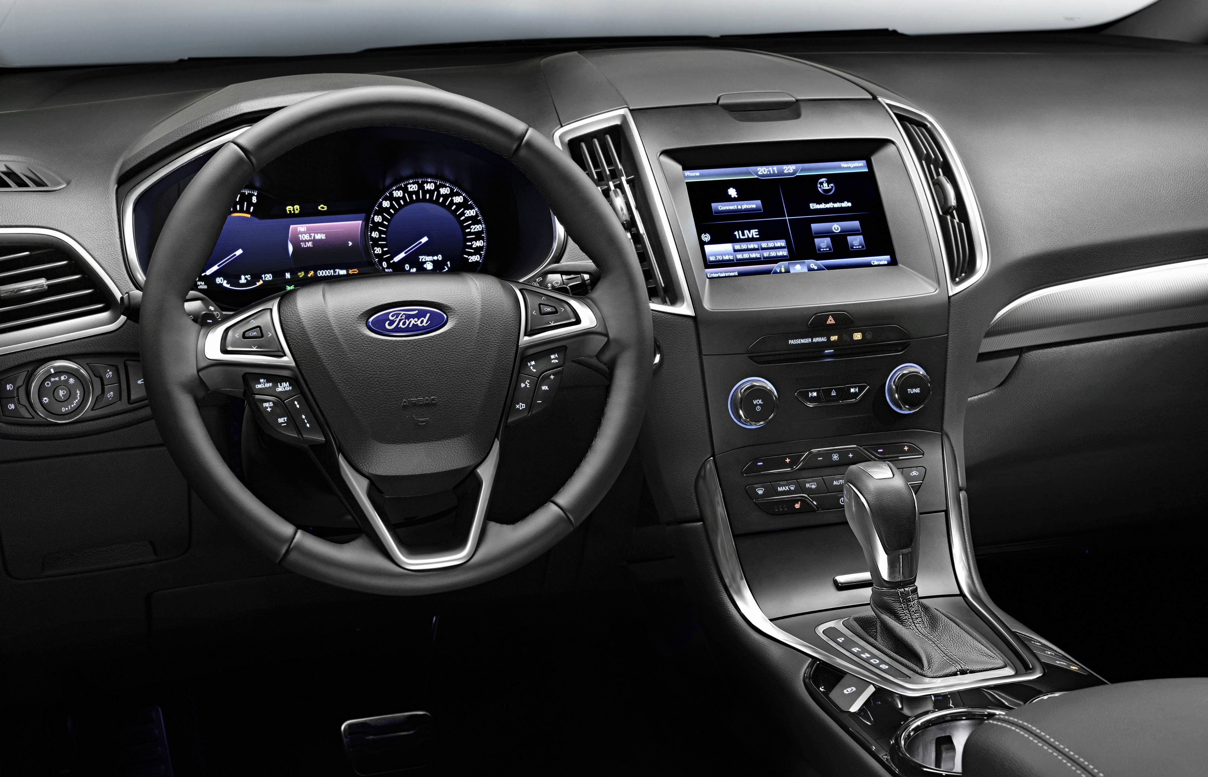 Ford S-Max interior