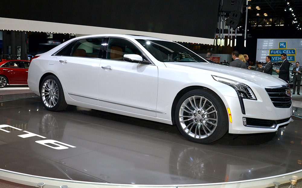 Cadillac CT6 concept unveiled at 2015 New York auto show