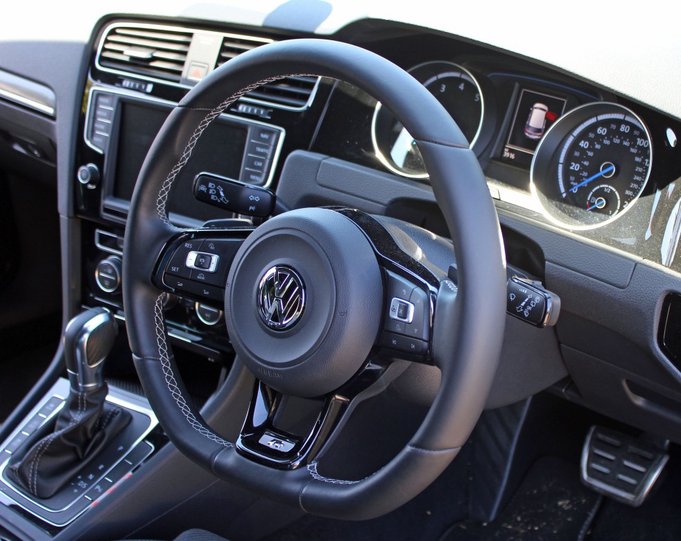 Volkswagen Golf R interior