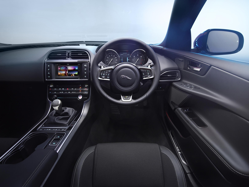 Jeremy Clarkson Jaguar XE review interior