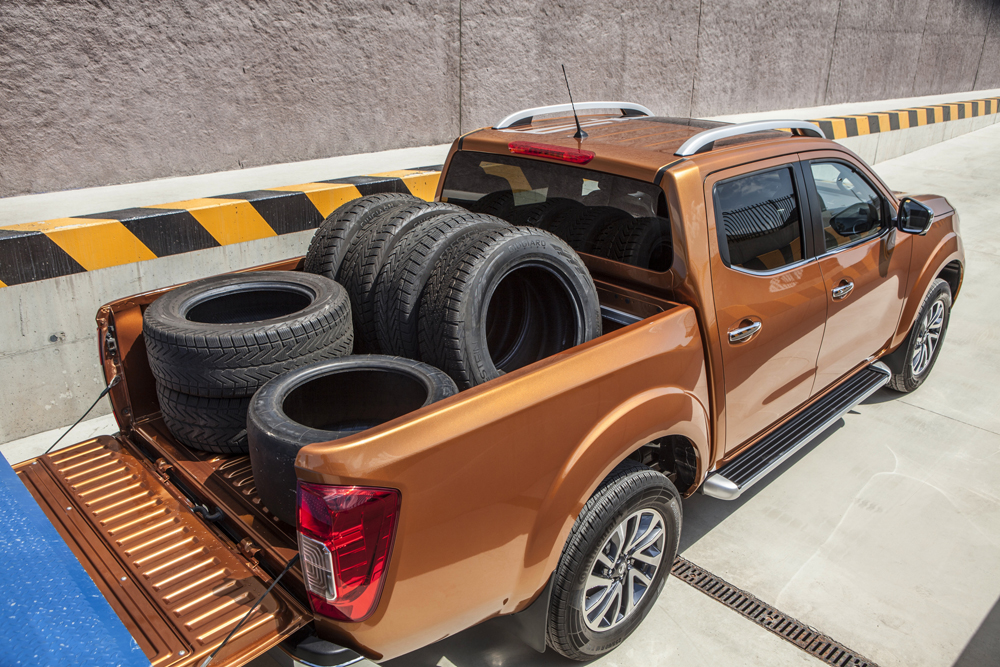 2016 Nissan NP300 Navara load bed capacity