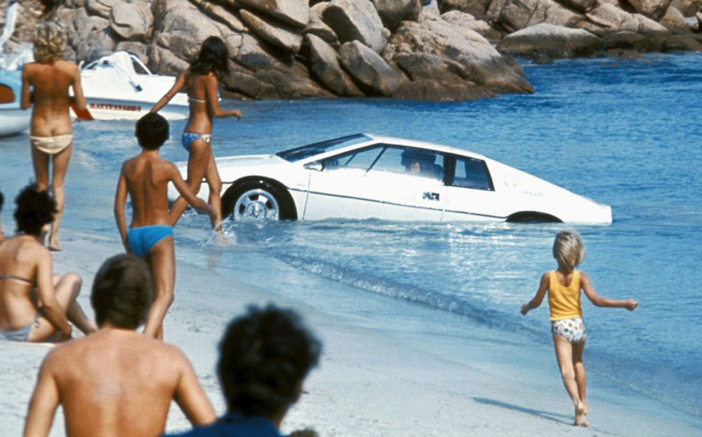 Film and TV cars: James Bond The Spy Who Loved Me Lotus Esprit