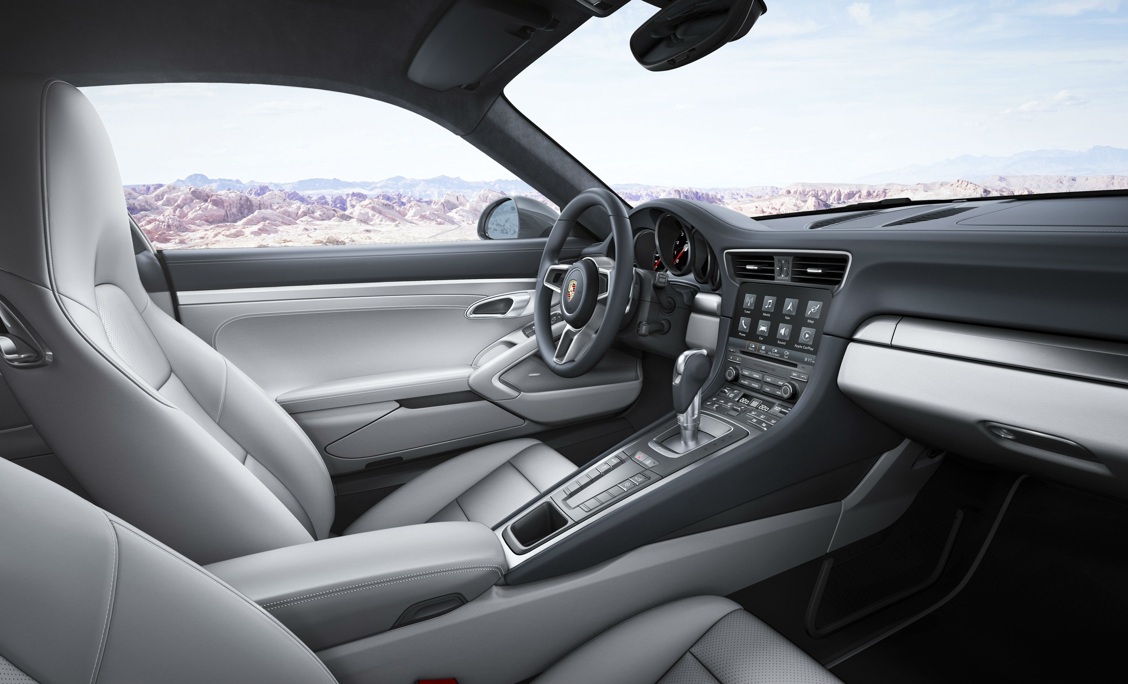 Apple CarPlay features on the new 2016 Porsche 911 Carrera range