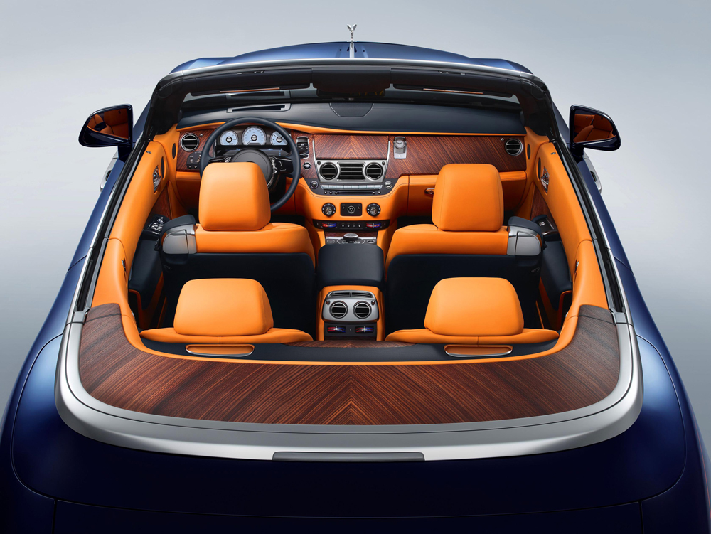 Rolls-Royce Dawn interior