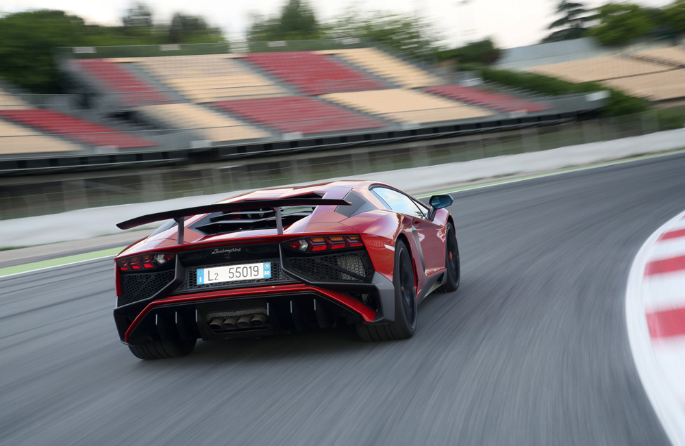 Paul Hollywood, presenter of The Great British bake Off, reviews the Lamborghini Aventador SV