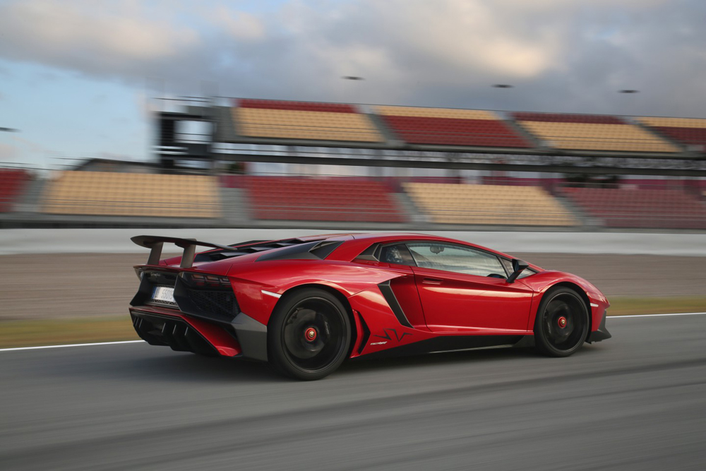 Paul Hollywood, presenter of The Great British bake Off, reviews the Lamborghini Aventador SV