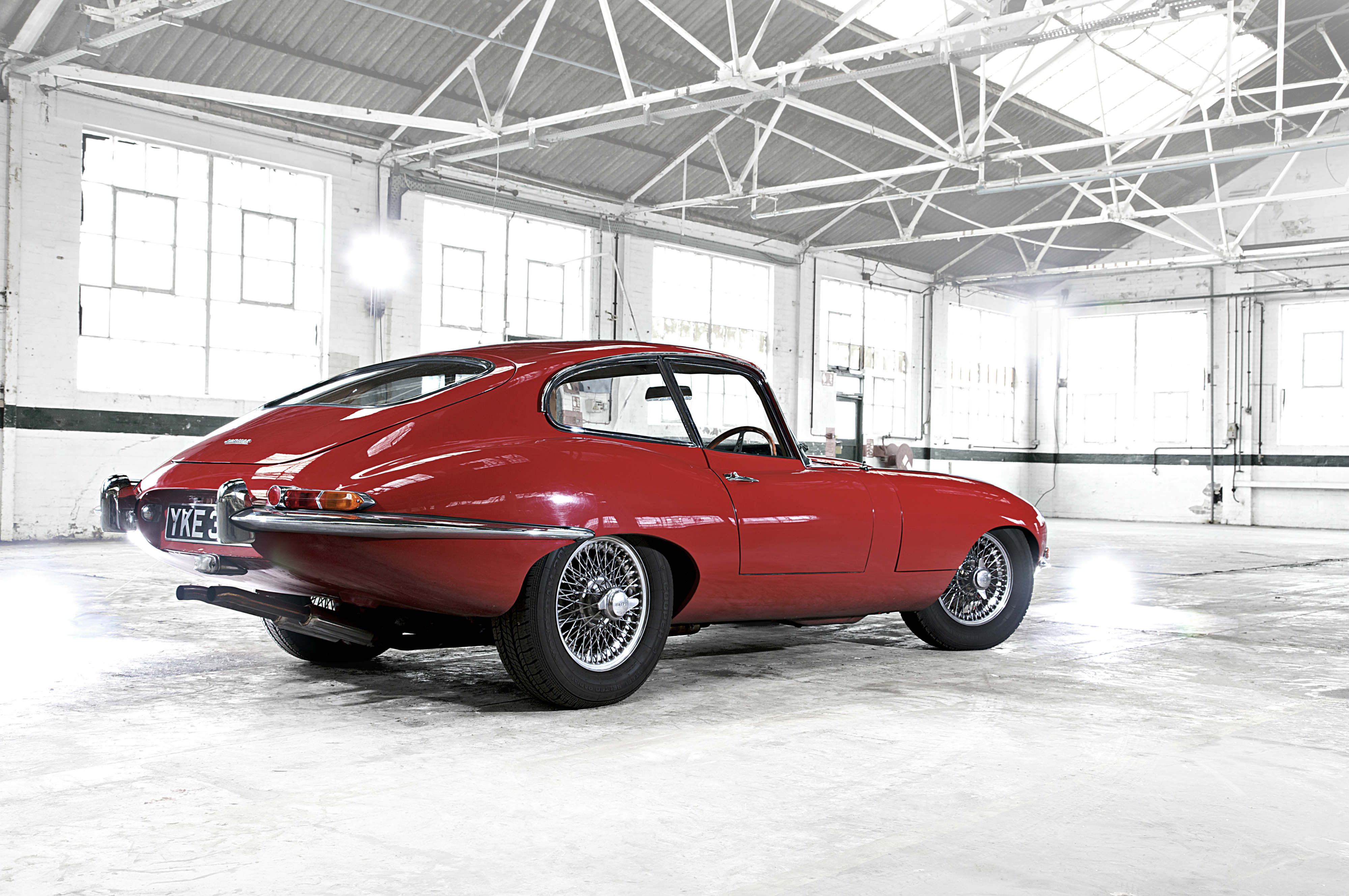 Jaguar E-type potted history