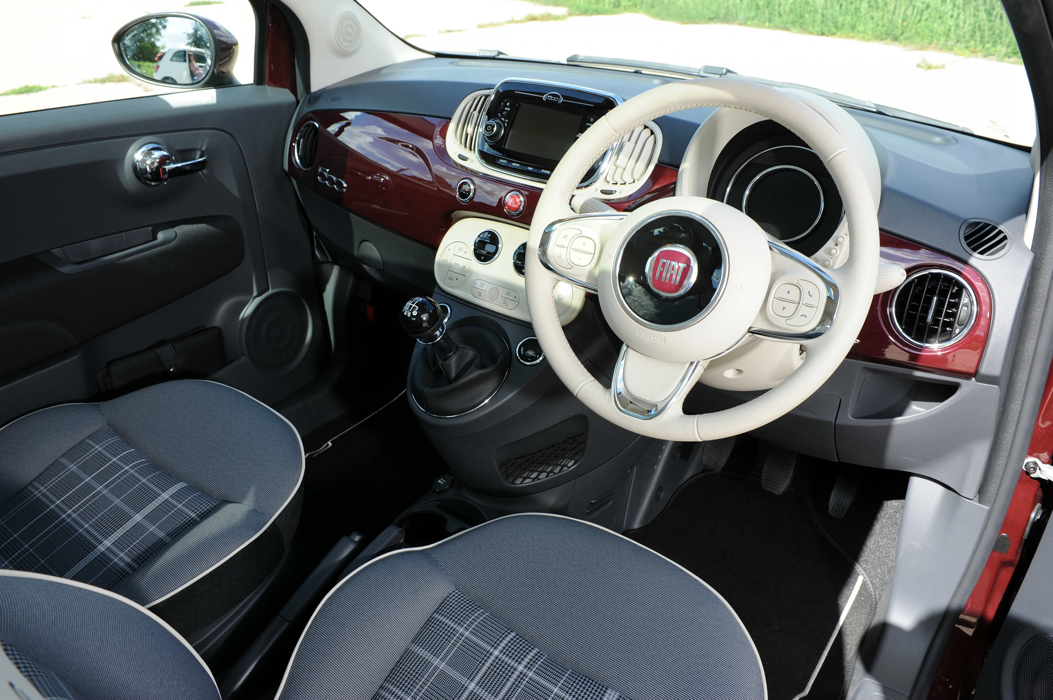 Review of the 2015 Fiat 500 Twin Air
