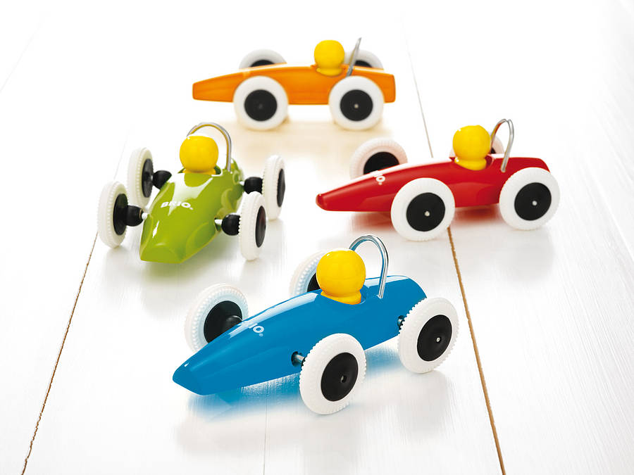 CHRISTMAS GIFTS FOR PETROLHEADS: Brio wooden car