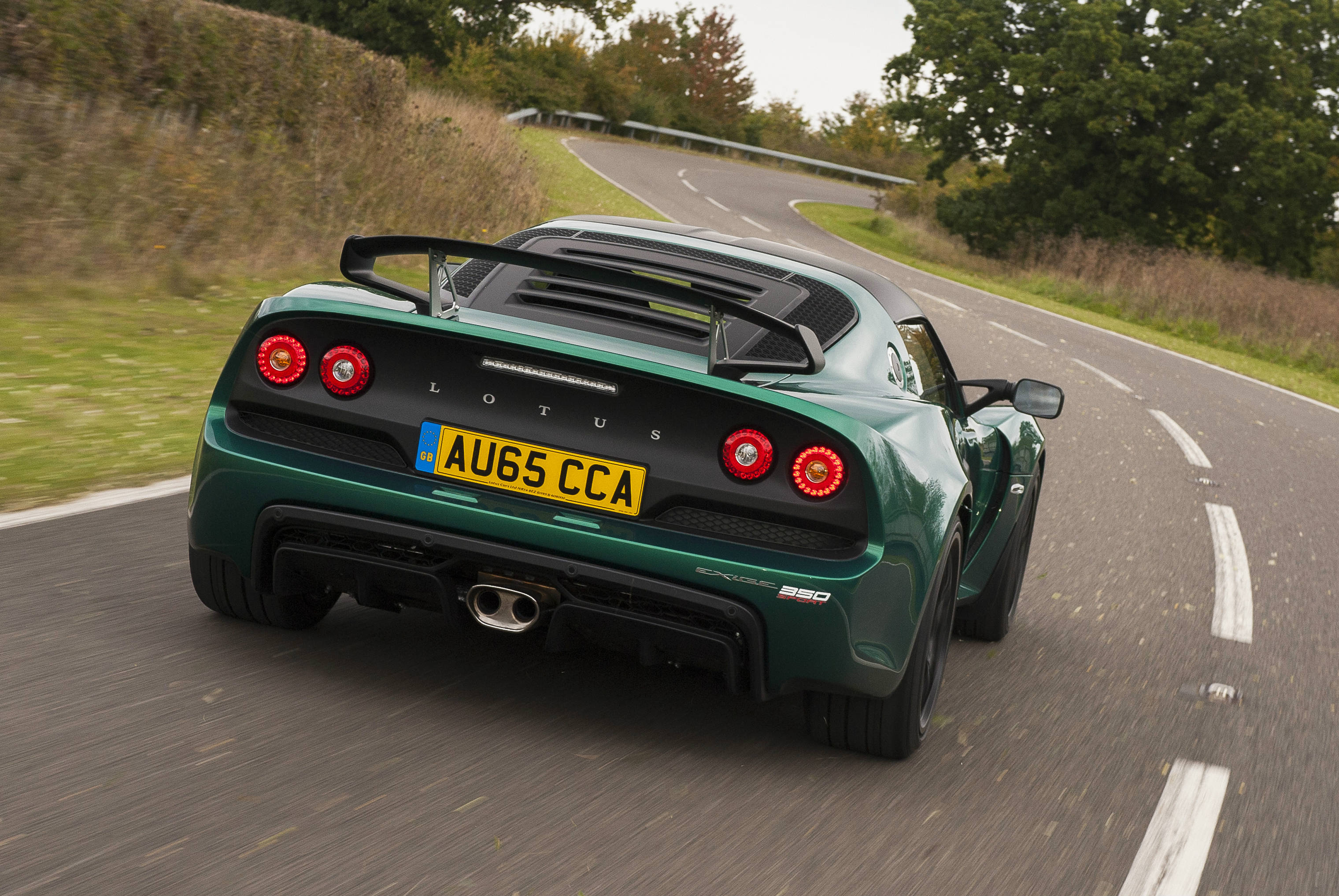 2016 Lotus Exige Sport 350 review - rear view