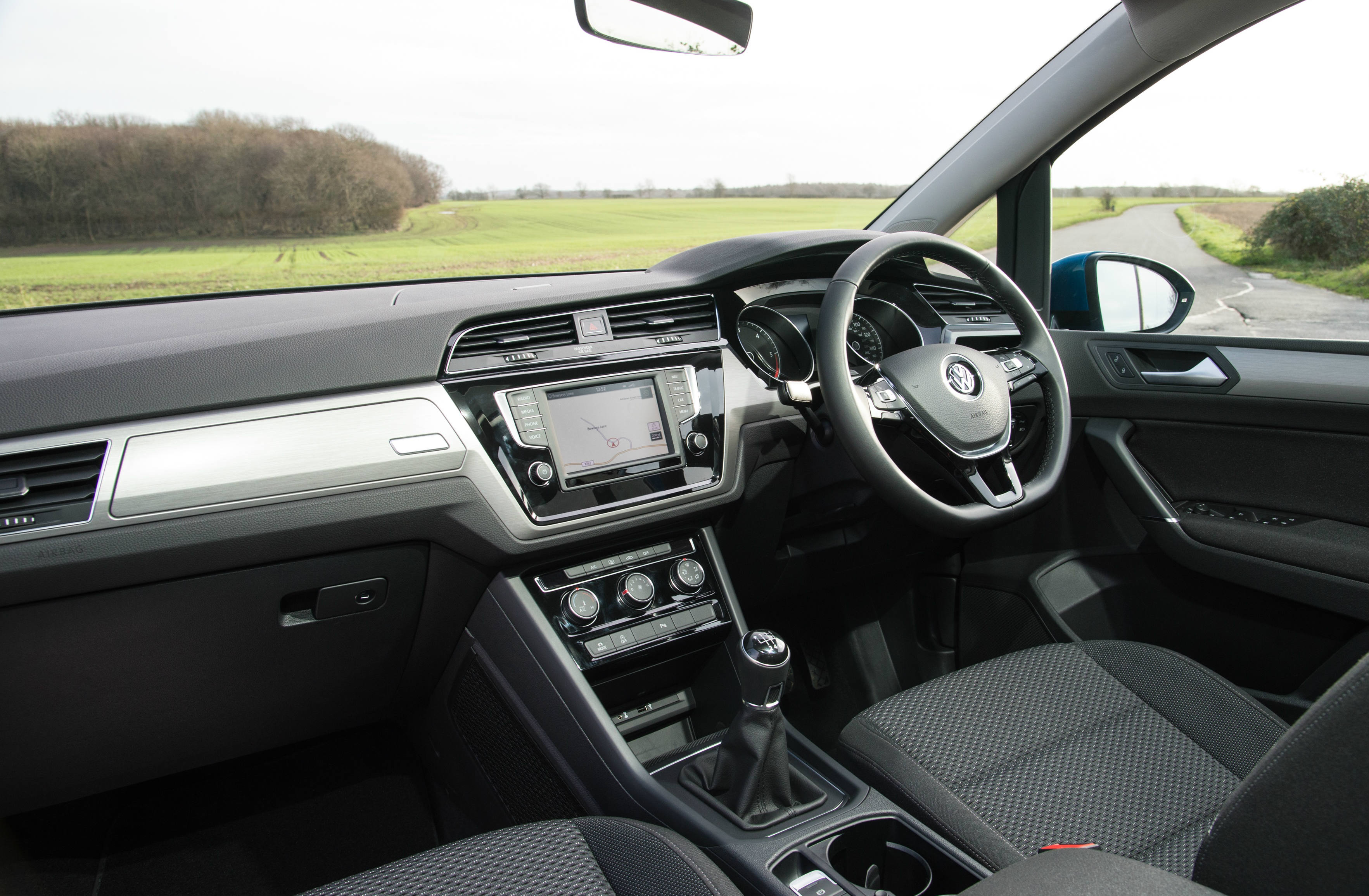 Review of the 2016 VW Touran