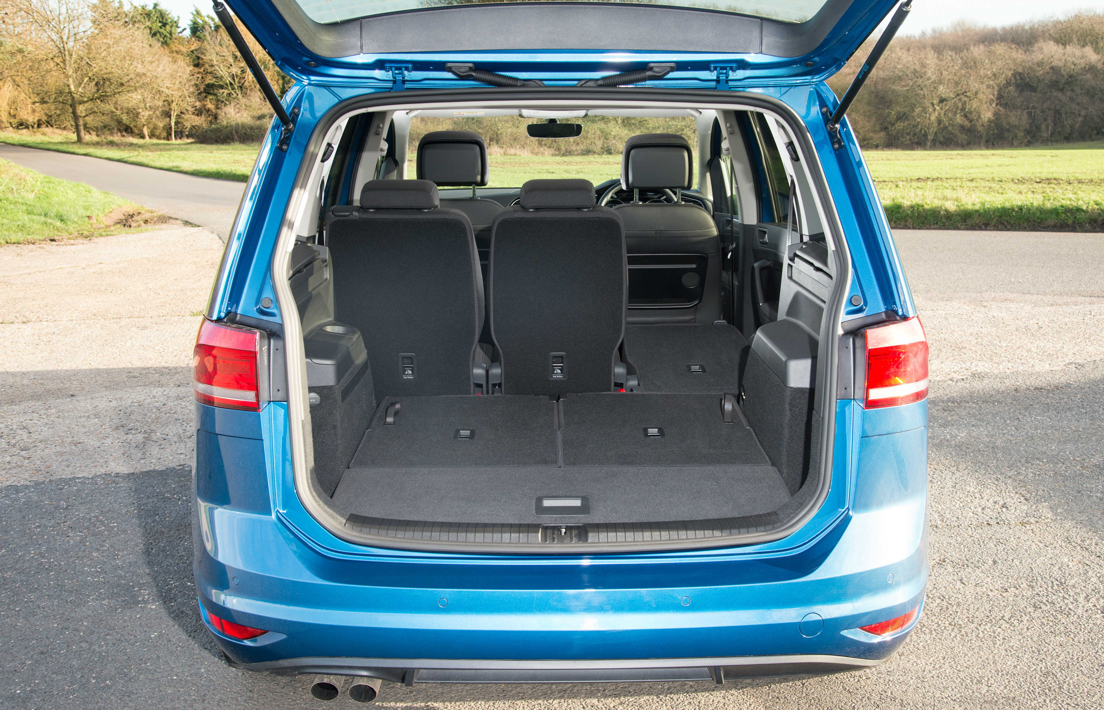 tillykke tro drivhus 2016 Volkswagen Touran review