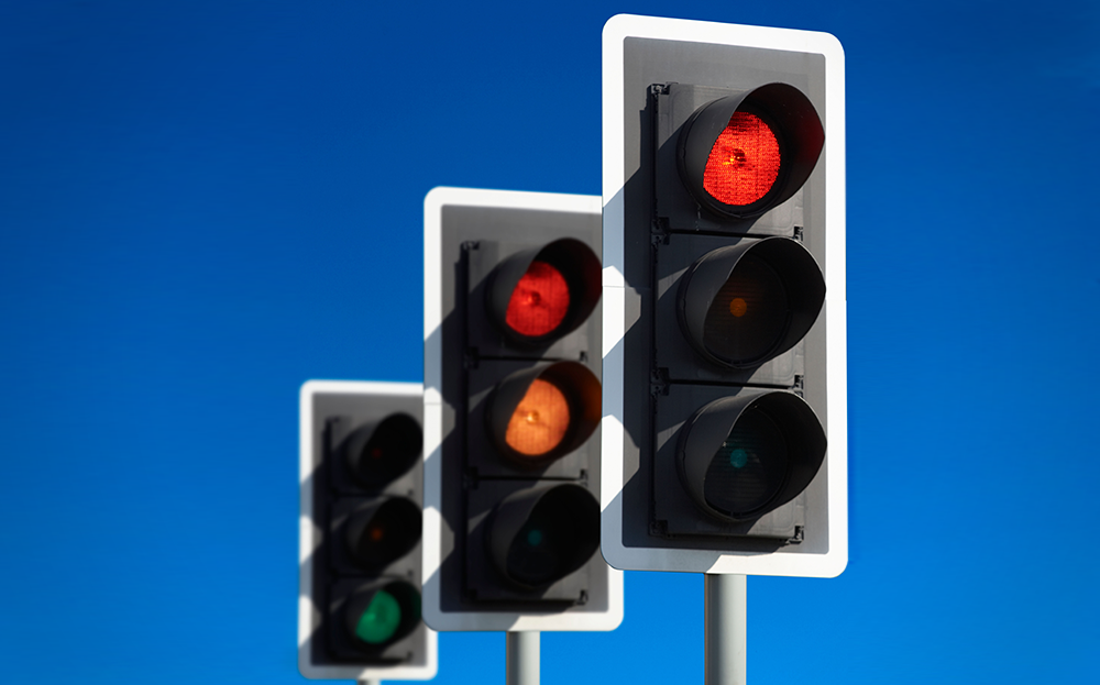 IEA report calls for traffic lights to be removed from roads