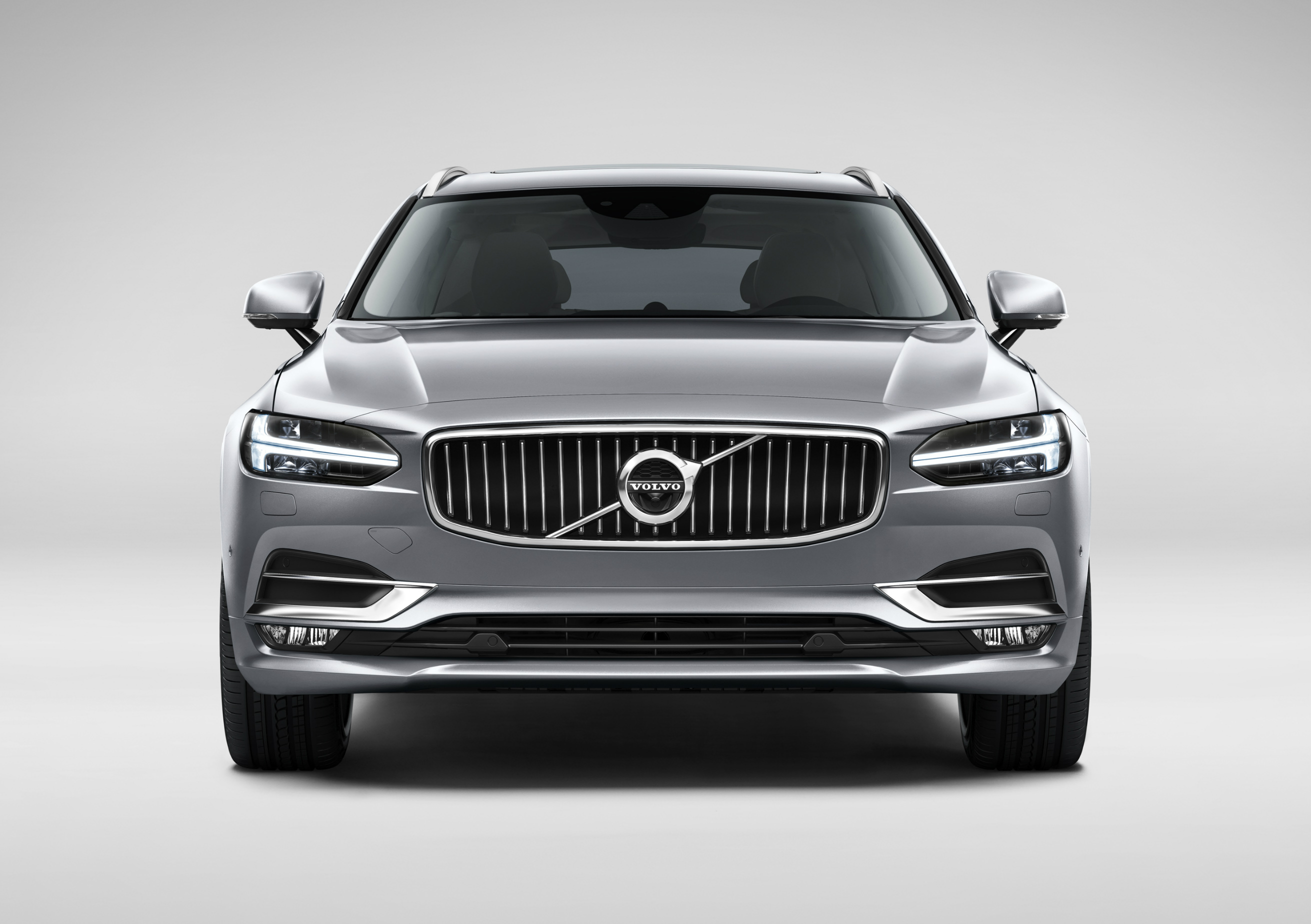 First pictures and details of the 2016 Volvo V90 large estate car